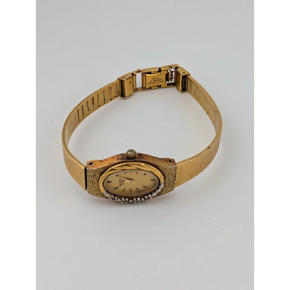 Vintage 1985 Bulova Watch Women Diamond Bezel‎ Gold Electroplated- For Repair